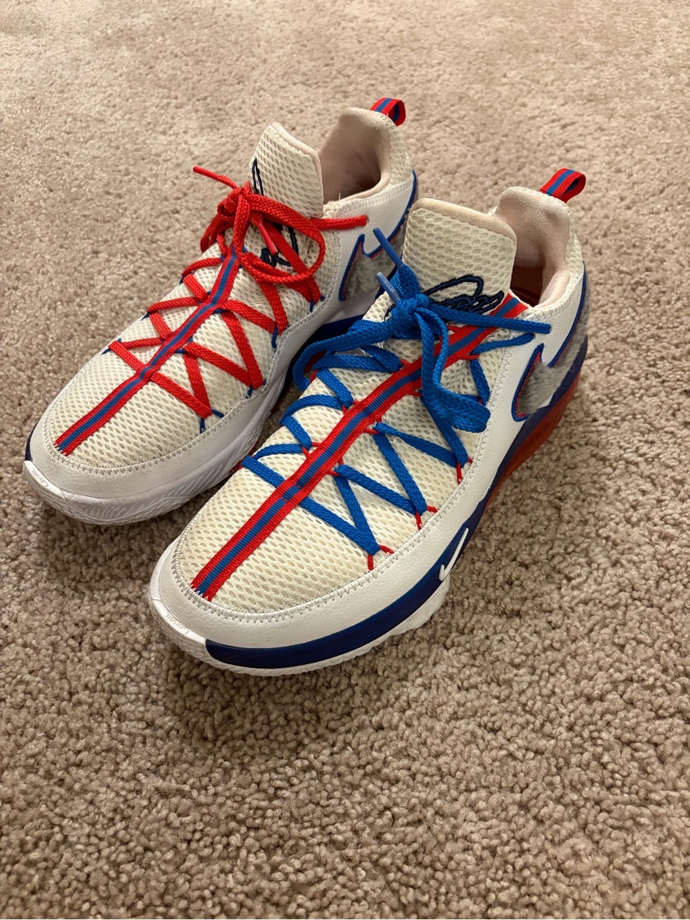 Nike LeBron 17 Low Tune Squad White and Red Sneakers Men’s Size 11.5
